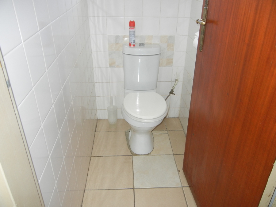 9 Bedroom Property for Sale in Sunnyridge Eastern Cape